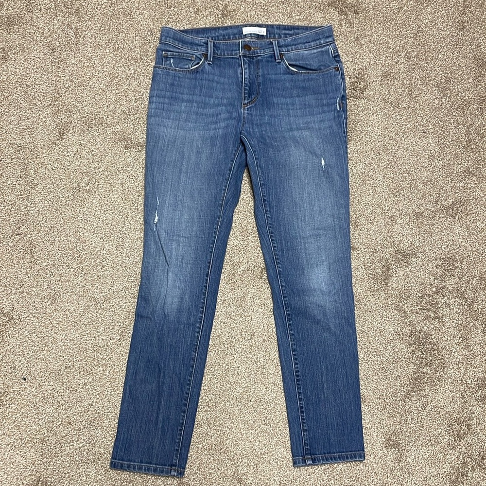 Loft relaxed skinny jeans size 27/4